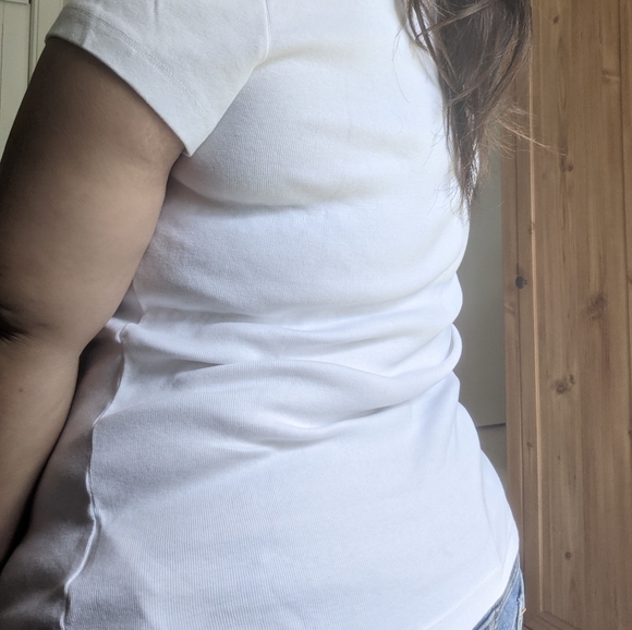 Sold! Tommy Hilfiger White Cotton T-shirt - Picture 2 of 5